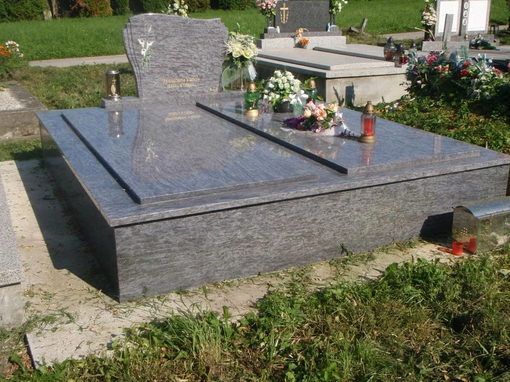 Pomníky