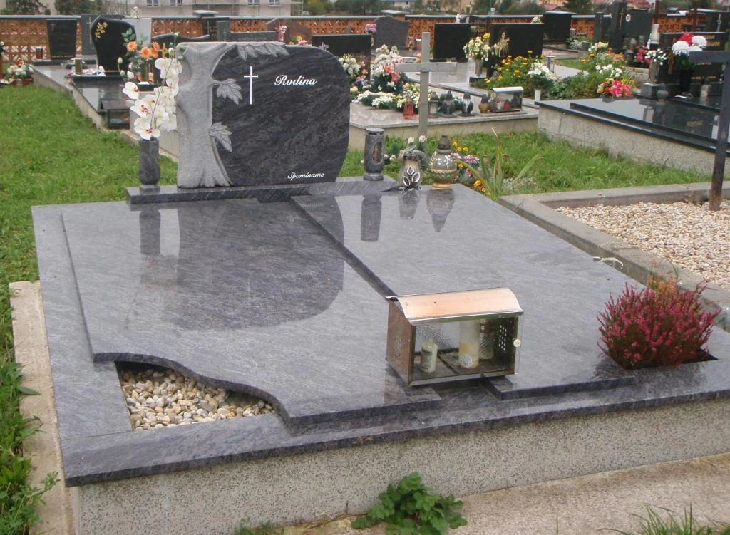 Pomníky