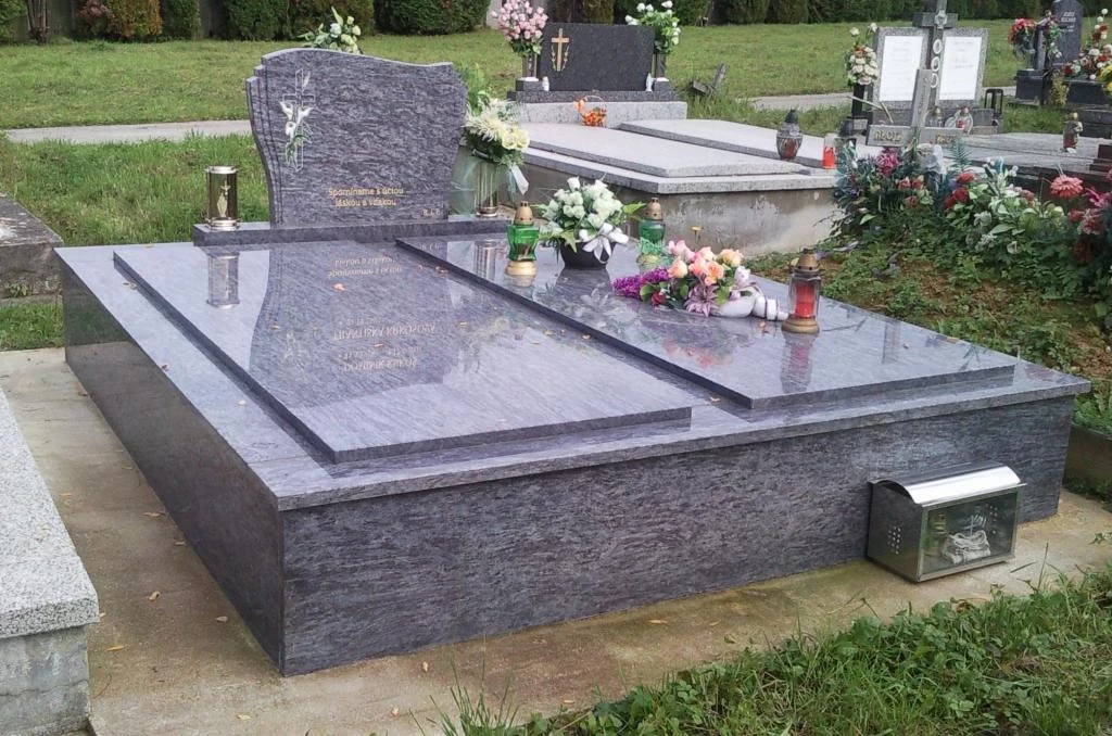 Pomníky