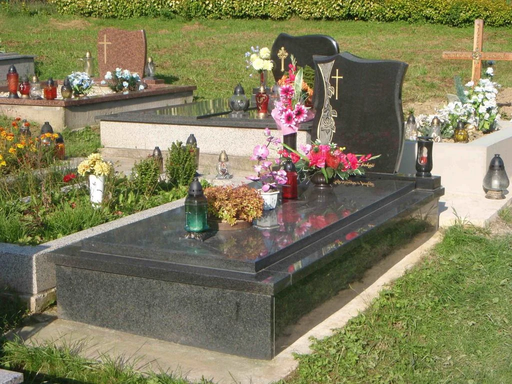 Pomníky