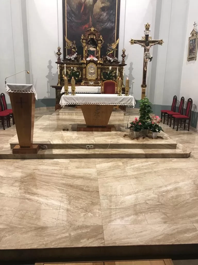 Schody, dlažba, parapety