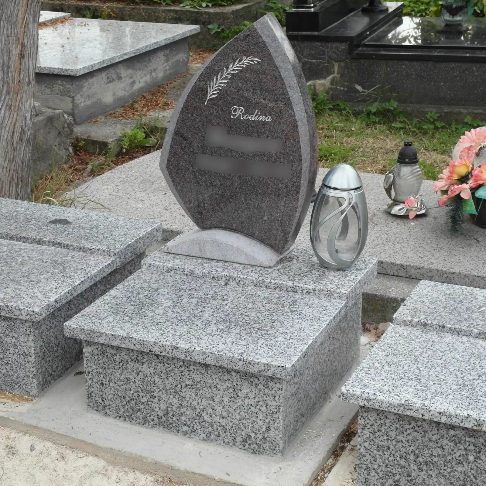 164. Paradiso Classico pomník + Bianco Tarn spodná časť